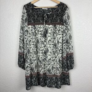 Lovestitch Mixed Print Floral Boho Black White Women’s‎ Dress Size Medium Artsy